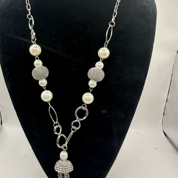 Silver & Pearl Beaded Necklace With Rhinestone Tassel Pendant & Lobster Clasp - Picture 3 of 5